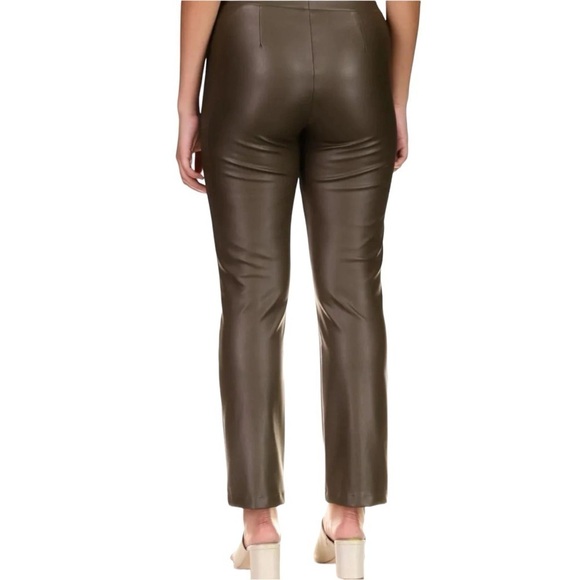 NWT SANCTUARY Women's Carnaby Kick Crop Pant Faux Leather - Picture 2 of 8